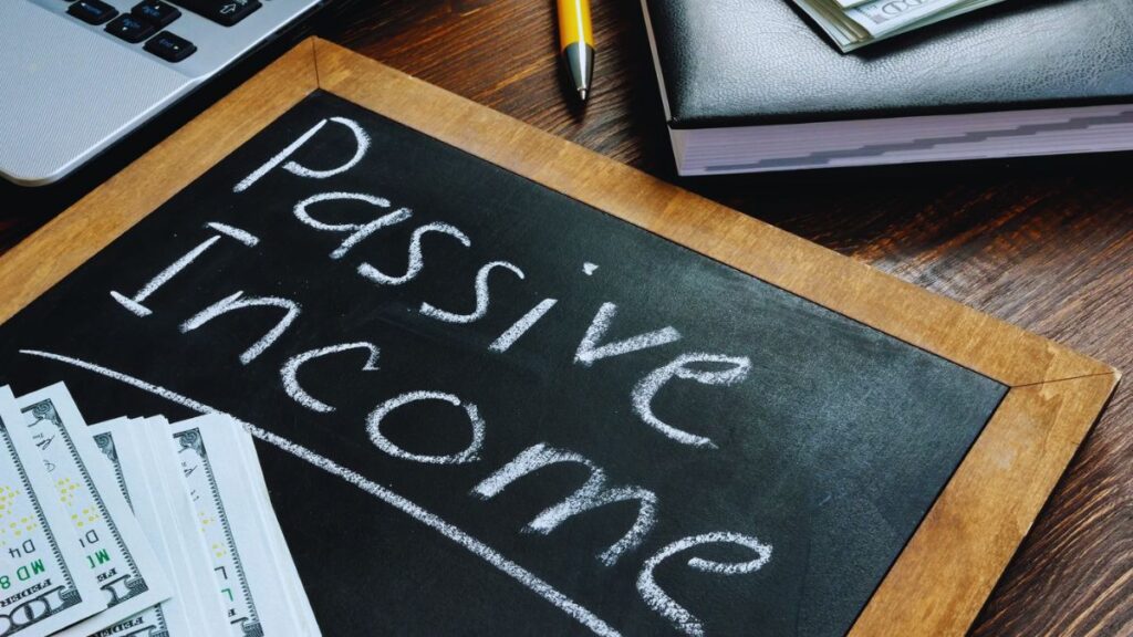 Passive Income, Money, Digital Product, Fixed Deposit, Podcast, Crowdfunding